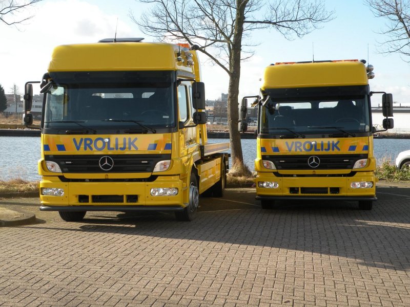 Vrolijk breid uit met .....