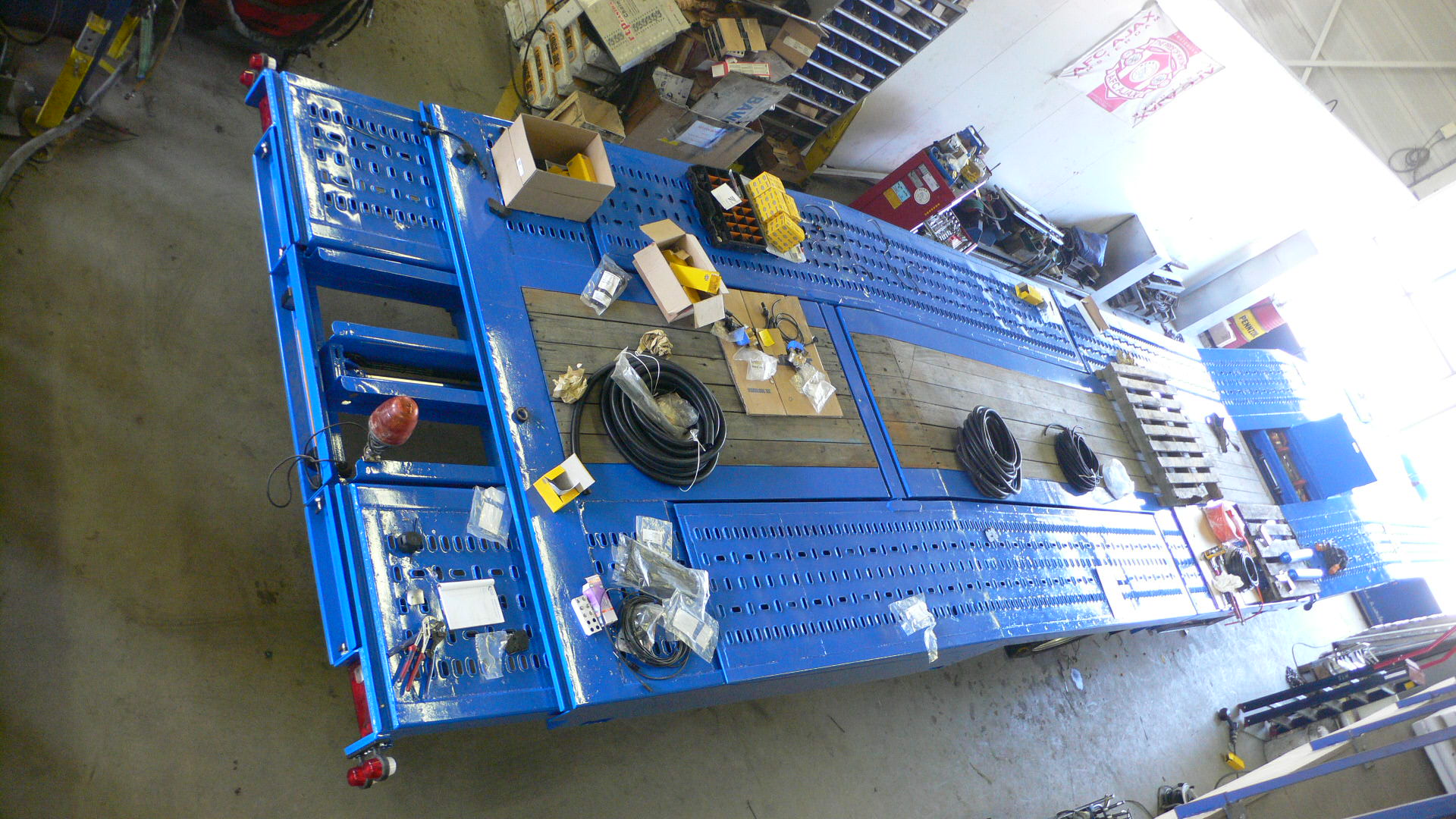 Ligthart Trailer renovaties..............