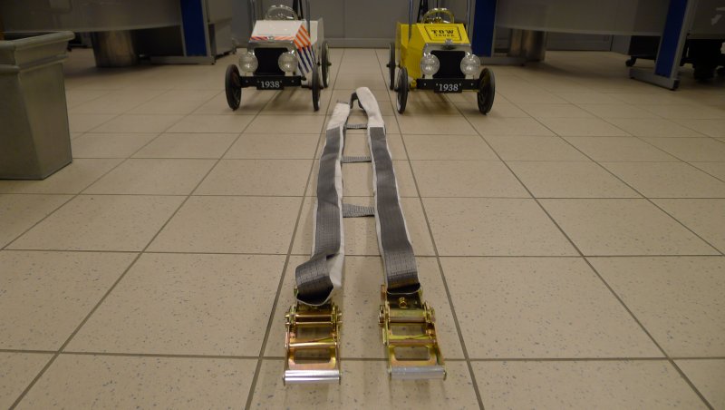 Dubbel uitgevoerde ratelspanbanden..........