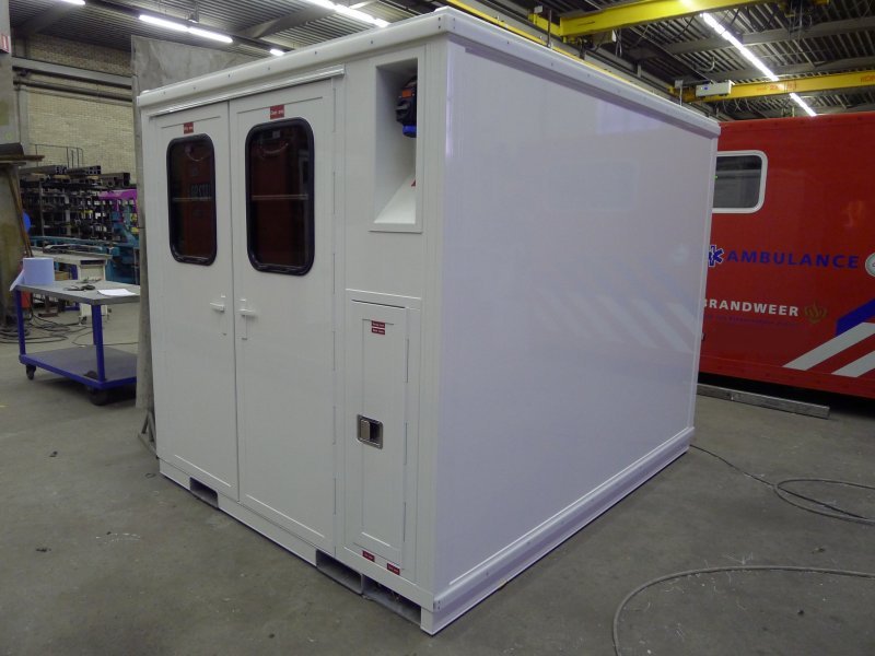 Ligthart omkleedruimtes, cabines, containers..........