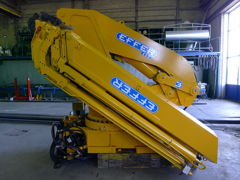 Sterke effer 400 6 S autolaadkraan te koop..........