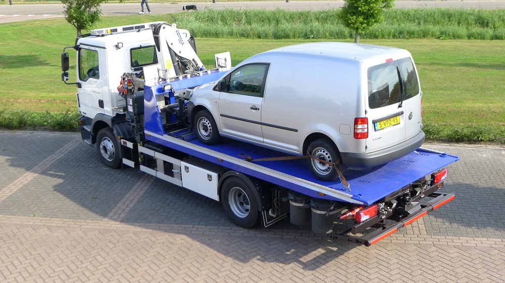 Nieuwe truck gereed voor gebruik...........
