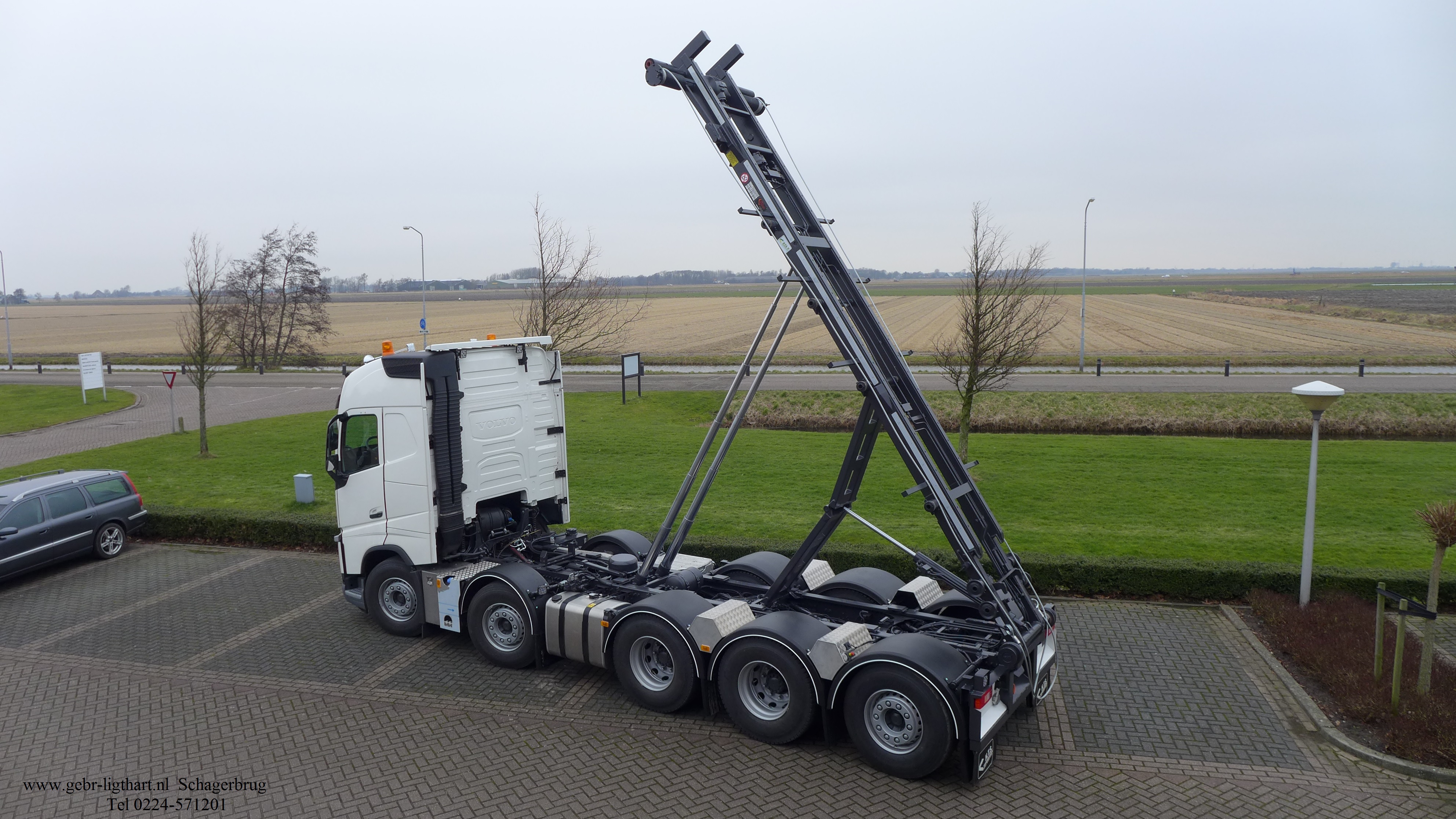 Ruim 30 jaar uw NCH / HTS container installatie specialist.