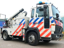 b41